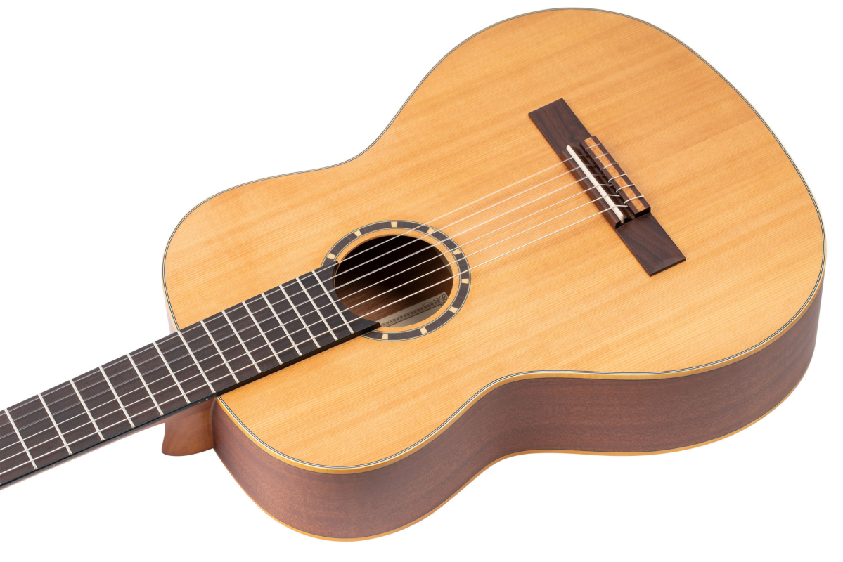 Ortega R122, Zeder / Mahagoni